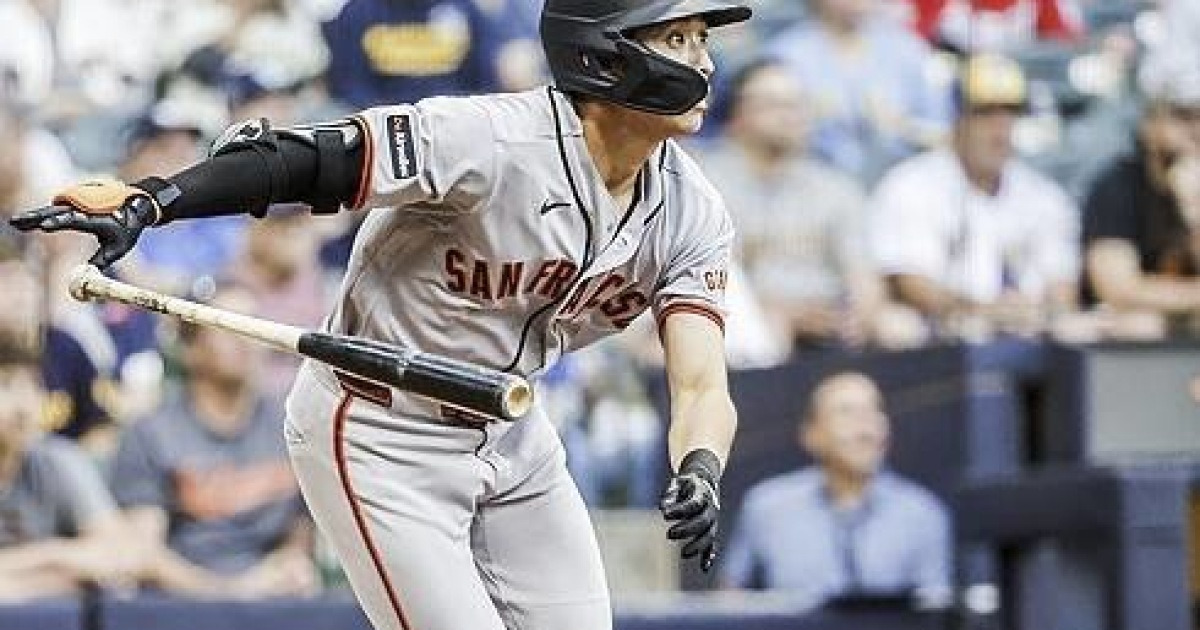 '교체 출전' MLB 이정후, 10경기 연속 안타 행진
