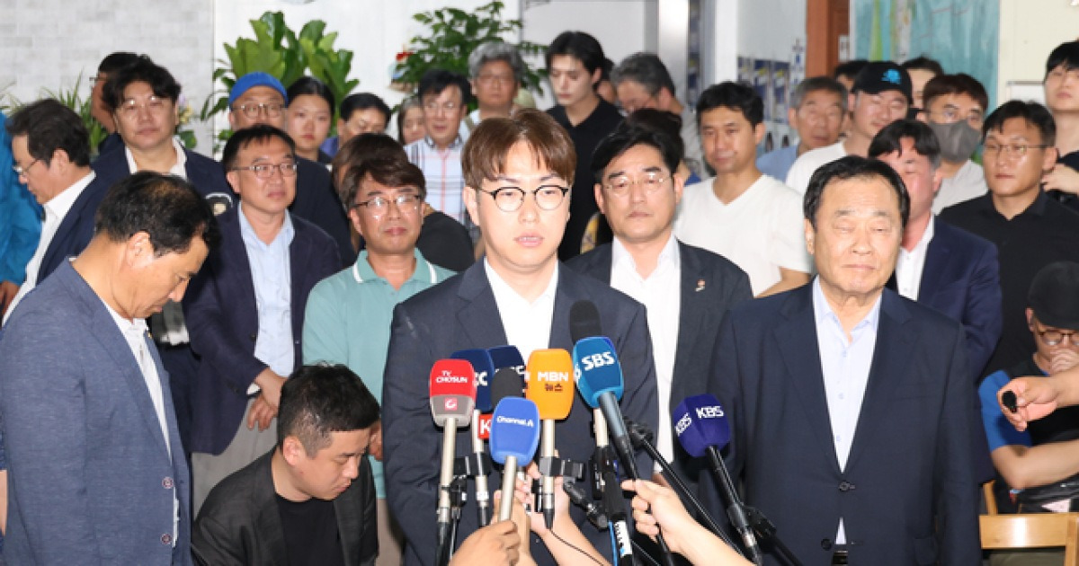 ‘AI 북구’ 꿈 미완으로… 하정우, 석패 후 “주민 질책 자산 삼겠다”