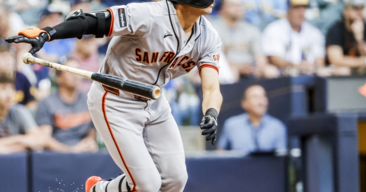 '와~' 이정후 MLB 진출 후 최다 11경기 연속 안타 타이, 기습번트 센스까지