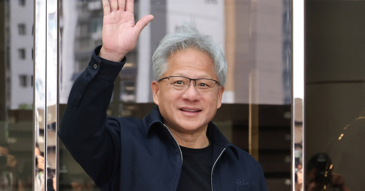 [종합] 젠슨 황 “하반기 AI 시장 폭발적 성장…한국에 더 많은 사업 가져왔다”