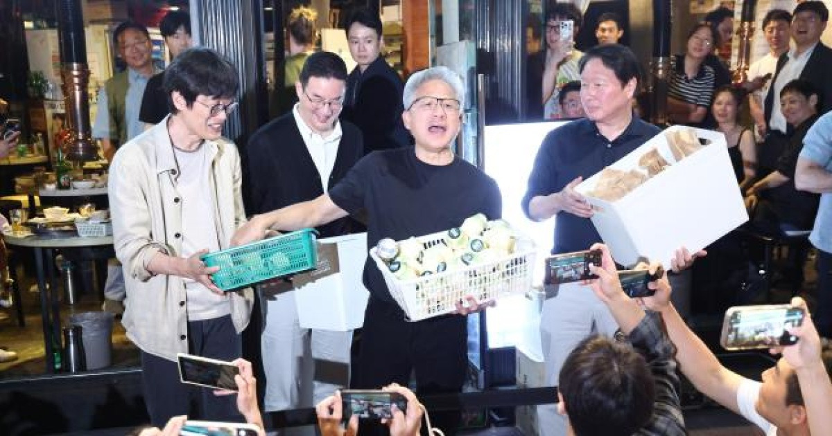 젠슨 황 만나려 총수들 집결…AI 시대 '슈퍼 갑' 된 엔비디아