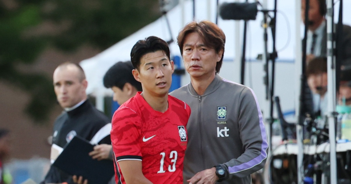 FIFA, 홍명보 감독과 인터뷰 공개…“한국은 더 이상 월드컵을 두려워하지 않아”