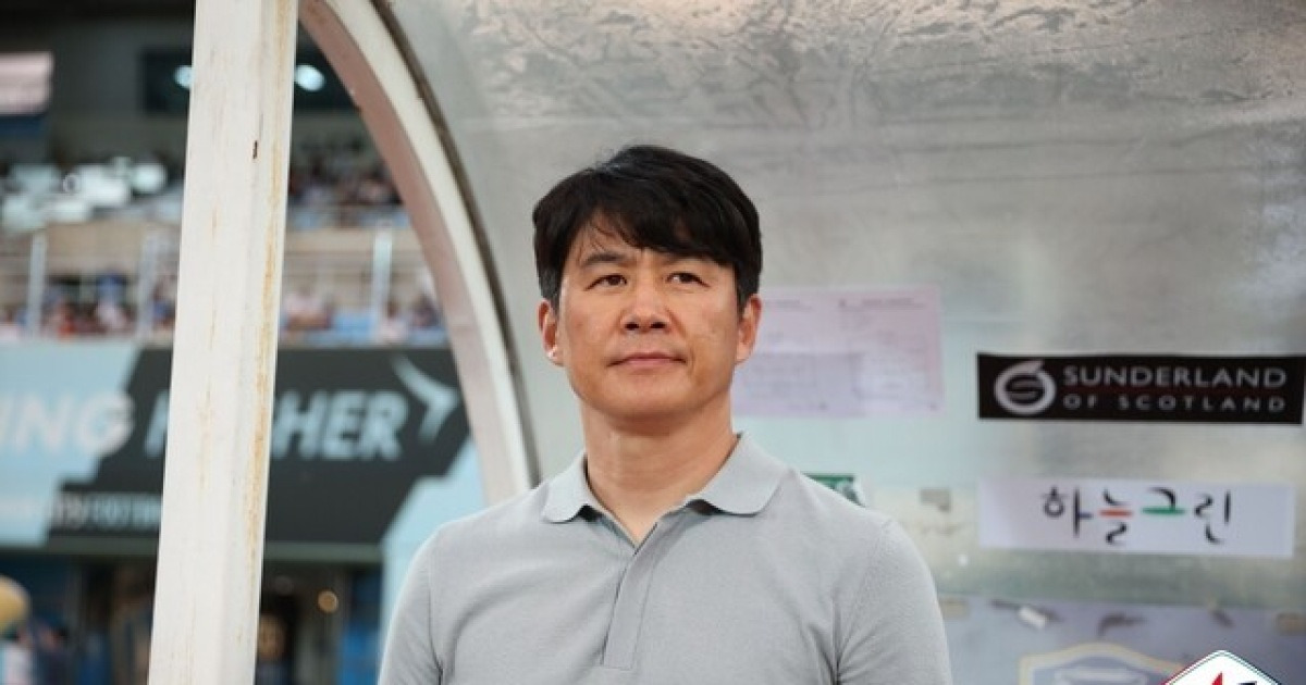 [BE.현장] "정신 차려" 울려 퍼진 수원 FC… 어두운 표정 박건하 감독, "바로 따라간 건 다행이었지만"