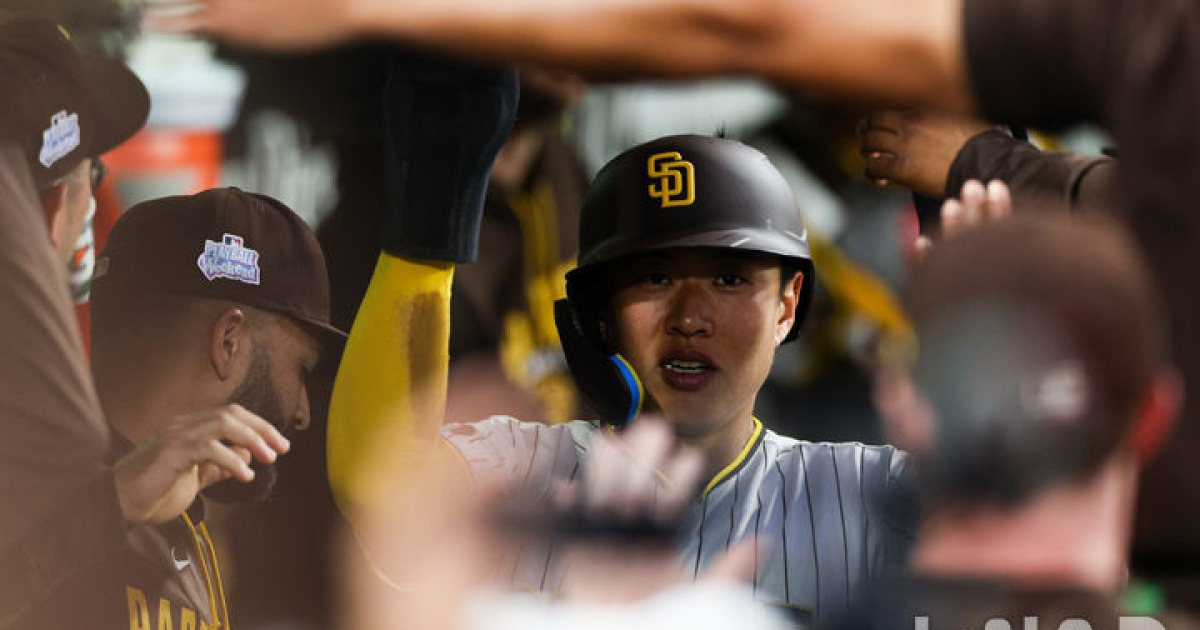 송성문, 2안타 1볼넷 2득점 활약…MLB 데뷔 후 첫 3출루