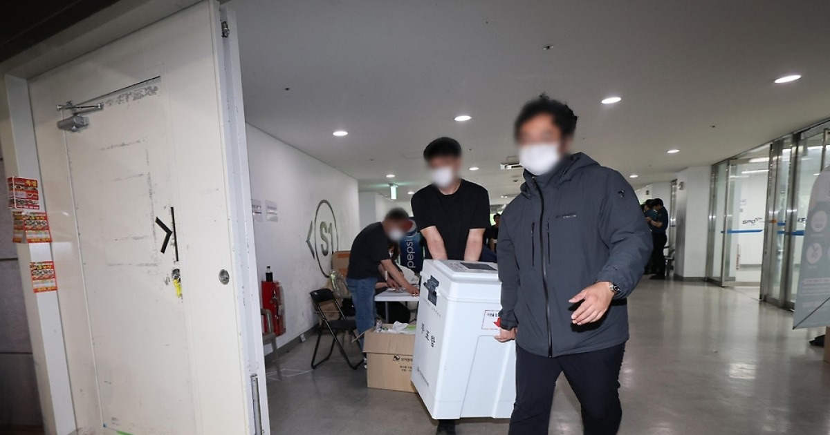 초유의 투표용지 부족사태…수요예측에 AI는 없었다