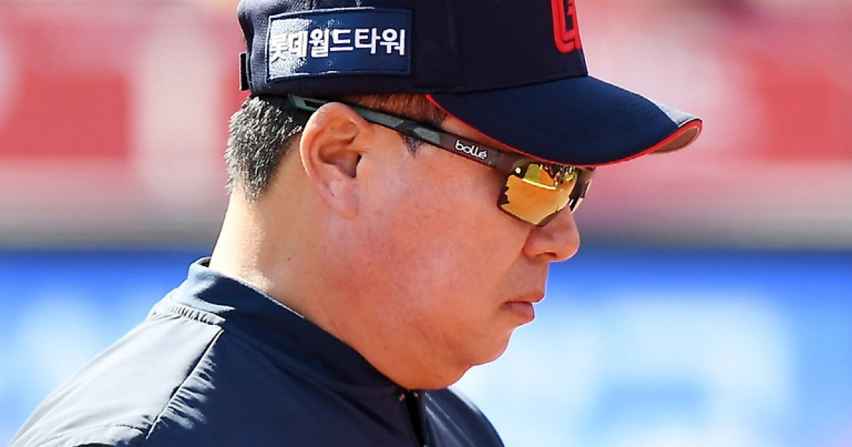 주장-코치 전격 2군행 극약 처방, 결과는 참혹한 4연패...롯데, 키움에 잡히면 꼴찌 추락이다