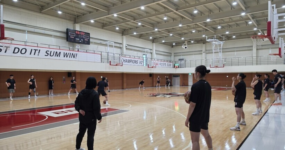 최이샘·새 아시아쿼터, 그리고 첫 훈련…박정은 감독이 그리는 BNK 청사진