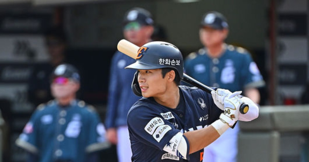 "마음 먹고 기회 기다렸다"...데뷔 첫 4안타 폭발! 득점 순간에 모두 오재원, 한화 특급 신인 자신감 찾았다 [오!쎈 부산]