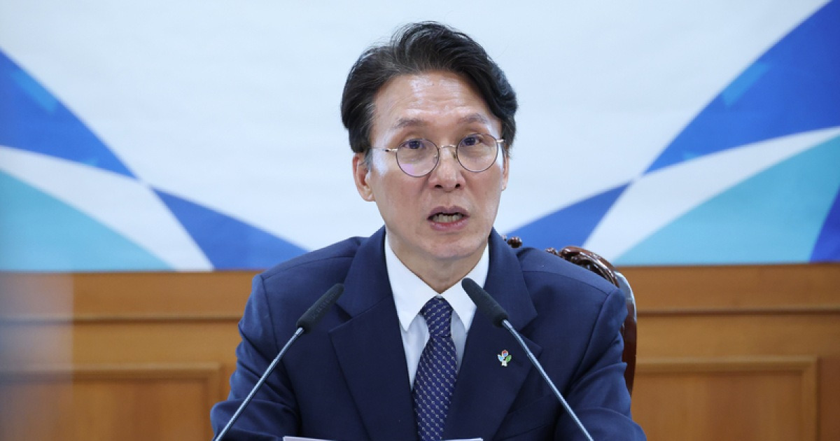 김민석 “참정권은 민주주의 근간…청년 문제의식 무겁게 받아들여야”