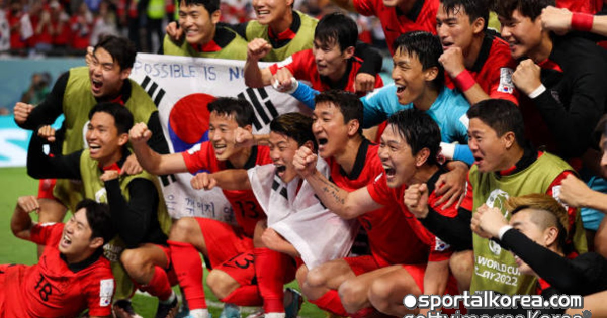 '대한민국: 4 멕시코: 4 체코: 3 남아공: 0'...월드컵 A조 베스트 11, 손흥민-이강인-김민재-황희찬 선정
