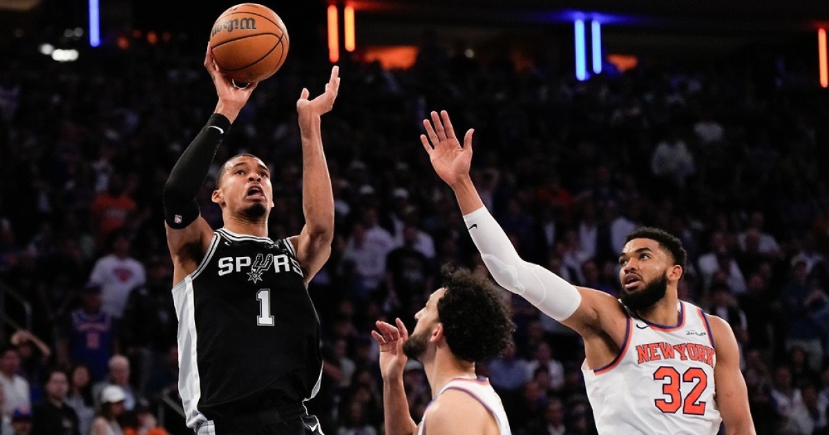 웸반야마의 반격…샌안토니오, NBA 파이널서 뉴욕 꺾고 1승 2패