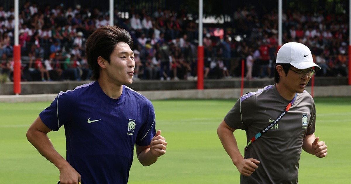 평가전서 다친 배준호, 비공개 훈련도 불참…체코전 출전 불투명