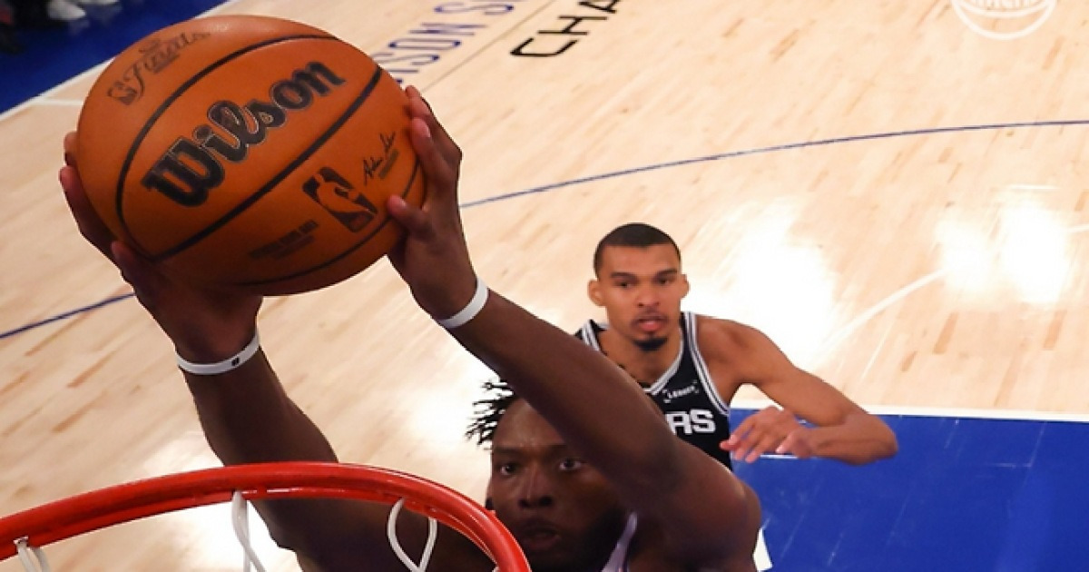 [NBA FINAL] ‘아누노비 결승 레이업’ 뉴욕, 31점 차 열세 딛고 역전승 … 시리즈 전적 3승 1패