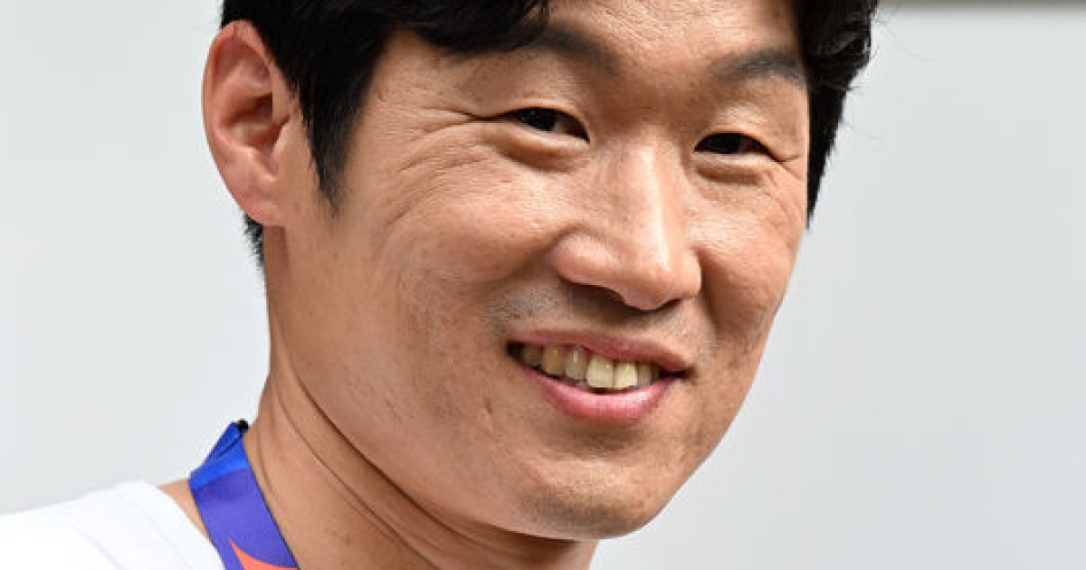 박지성의 경고 "고지대 무시 못해"... 체코 감독 발언 정면 반박-홍명보호 응원[오!쎈사포판]