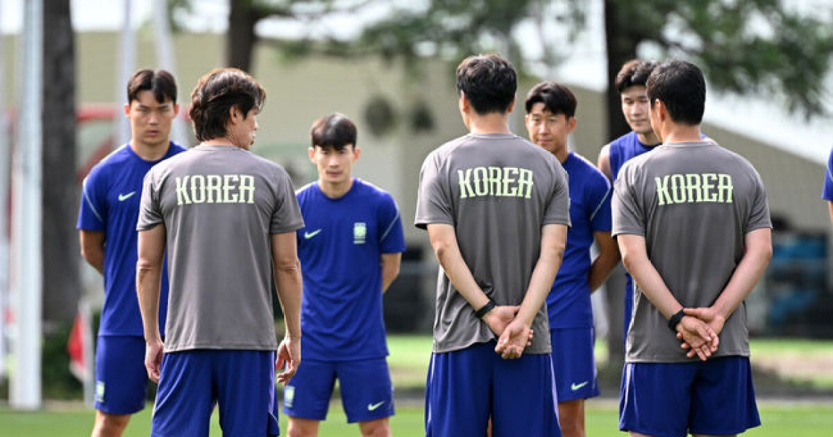 '홍명보 감독의 4분 메시지' 비장한 홍명보호, 체코전 준비 완료[과달라하라 ON!]