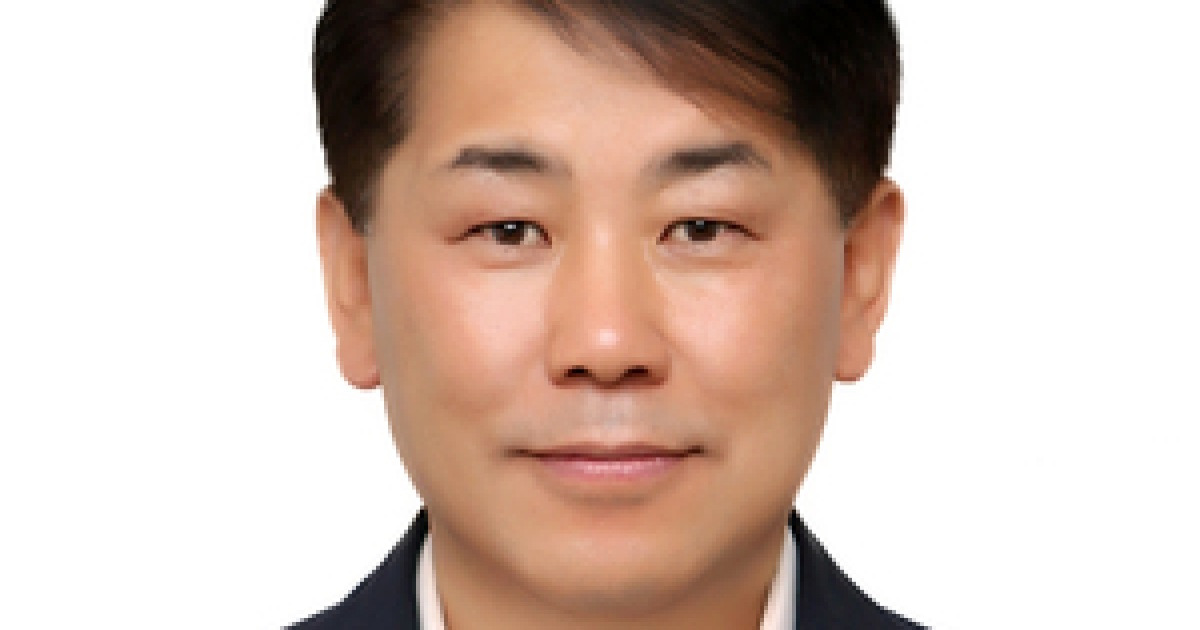 ‘붉은 함성’ 사라진 월드컵, 시스템 붕괴가 부른 역설적 냉소[송석록의 생각 한편]
