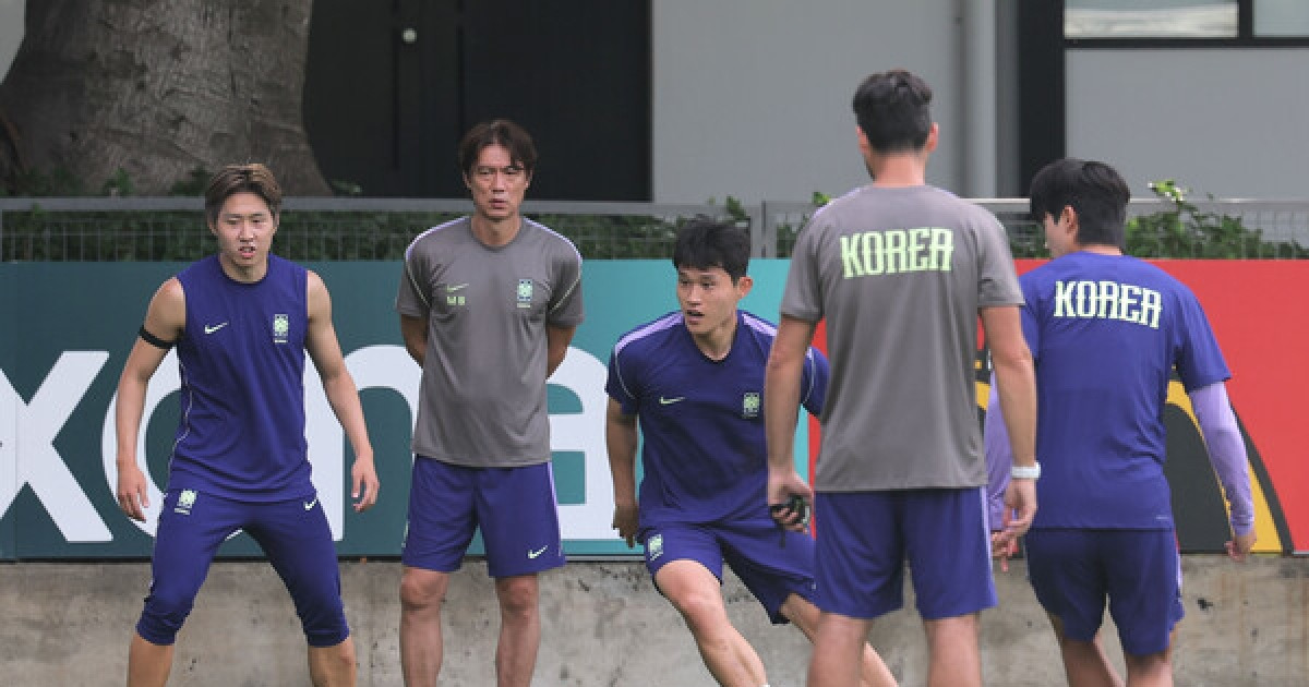 '의리' 집어치운 홍명보, '공신' 조현우 빼고 첫발탁 이기혁도 선발