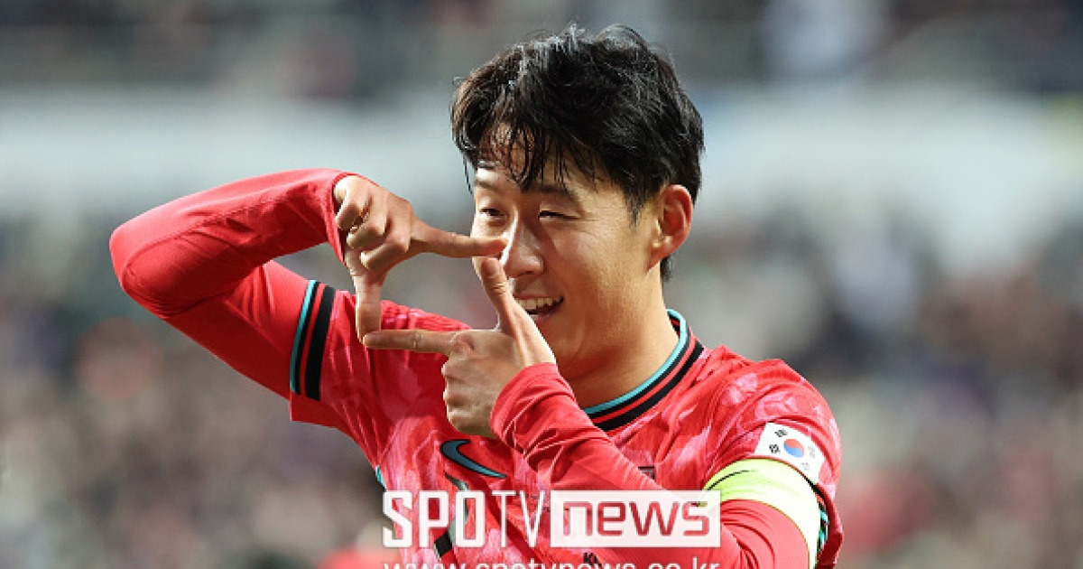 [현장 라인업] '캡틴' 손흥민, 월드컵 1차전 체코 상대로 최전방 선발 출격! 홍명보 감독, 체코전 선발 라인업 발표
