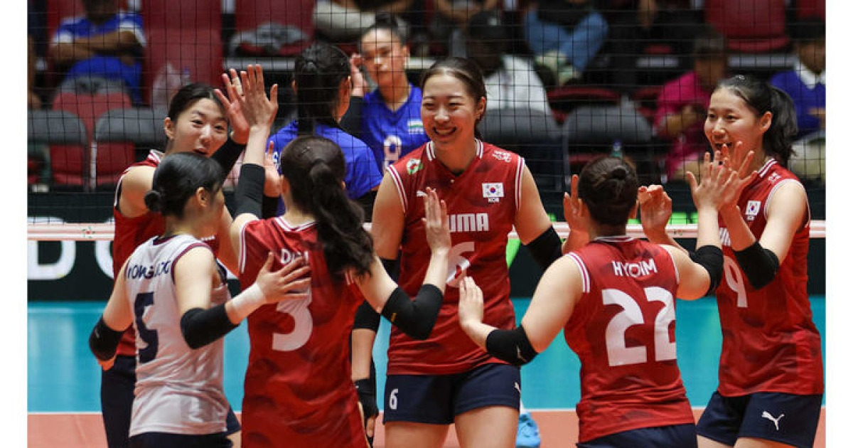 '강소휘 28점' 여자배구, AVC컵서 대만 3-2 격파…조 1위 4강행