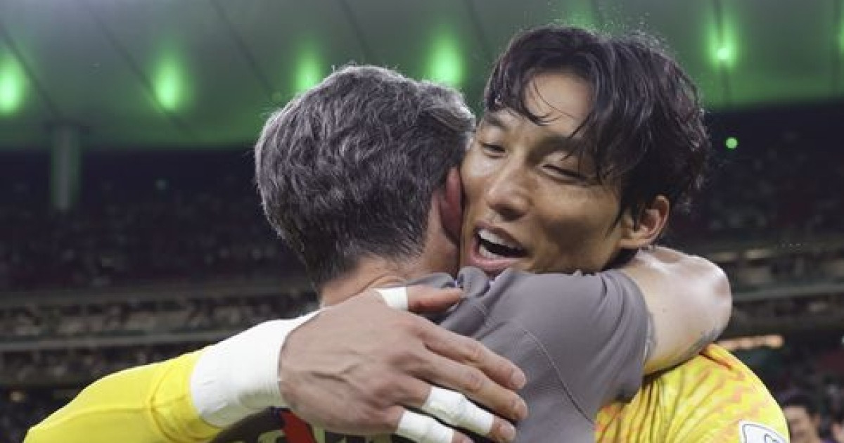 "연어처럼 환상적 선방!" 英 BBC도 극찬, 김승규의 미친 선방쇼..."대체 어떻게 막았지?" 적장도 감탄했다