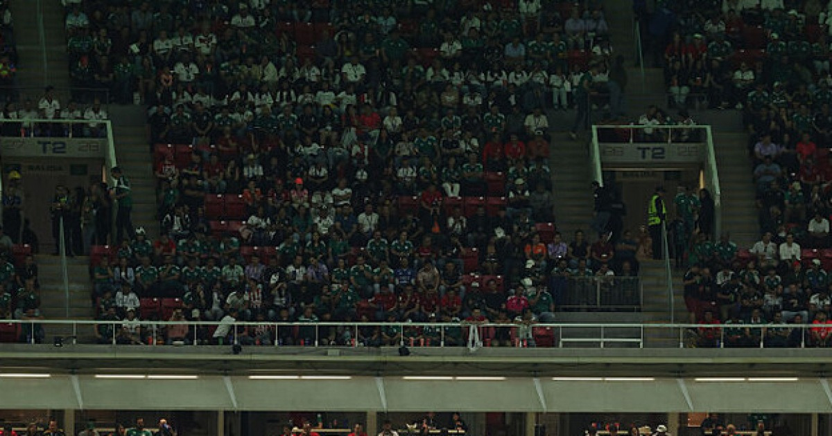 홍명보호 ‘역전 드라마’ 뒤 씁쓸한 논란...700만원짜리 '텅 빈 좌석 우수수'→FIFA 티켓값 논란 해명