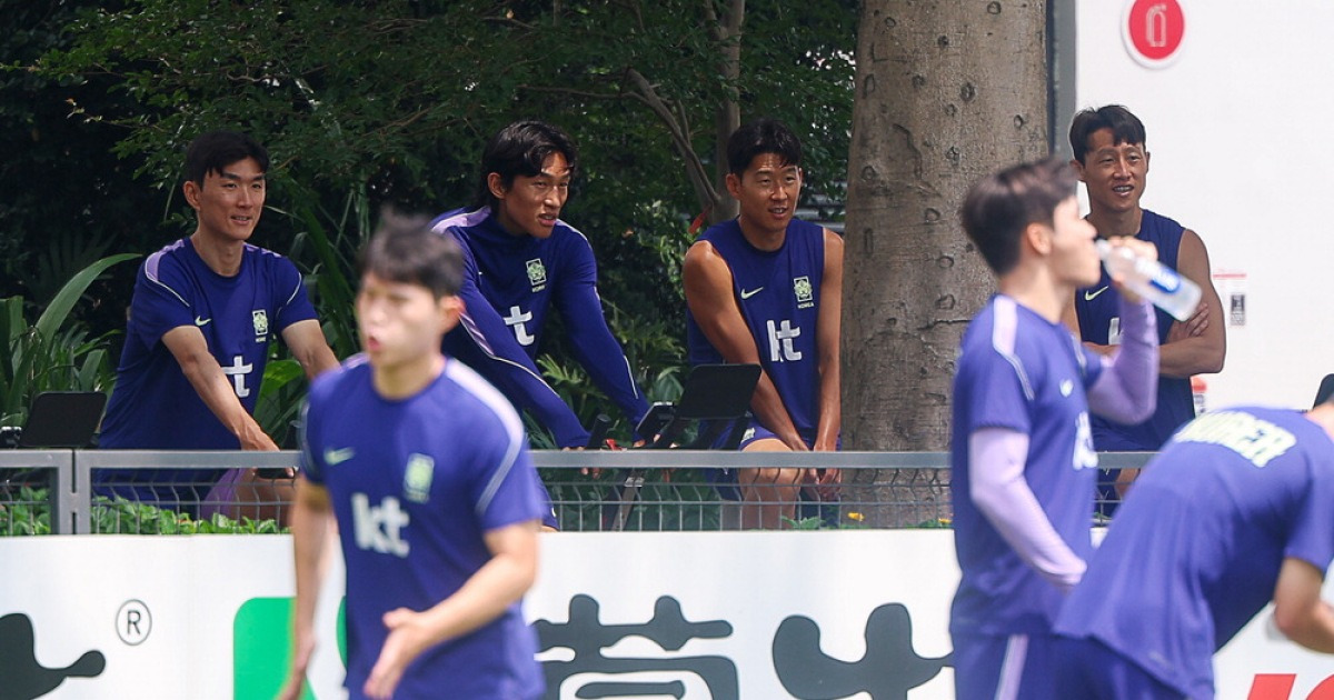 사실상 조1위 결정전 앞두고…한국은 휴식, 멕시코는 맹훈련