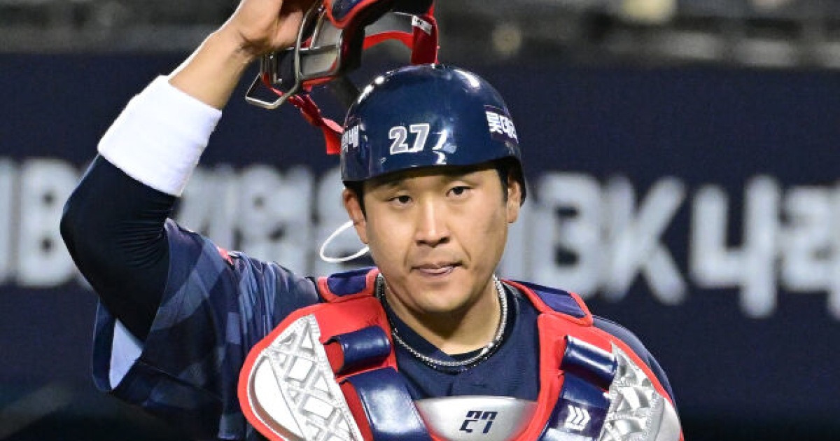 롯데 유강남 진짜 어떡하나, FA 계약 끝나는데 '2일' 만에 1군 말소…야구 없는 월요일 6인 2군행