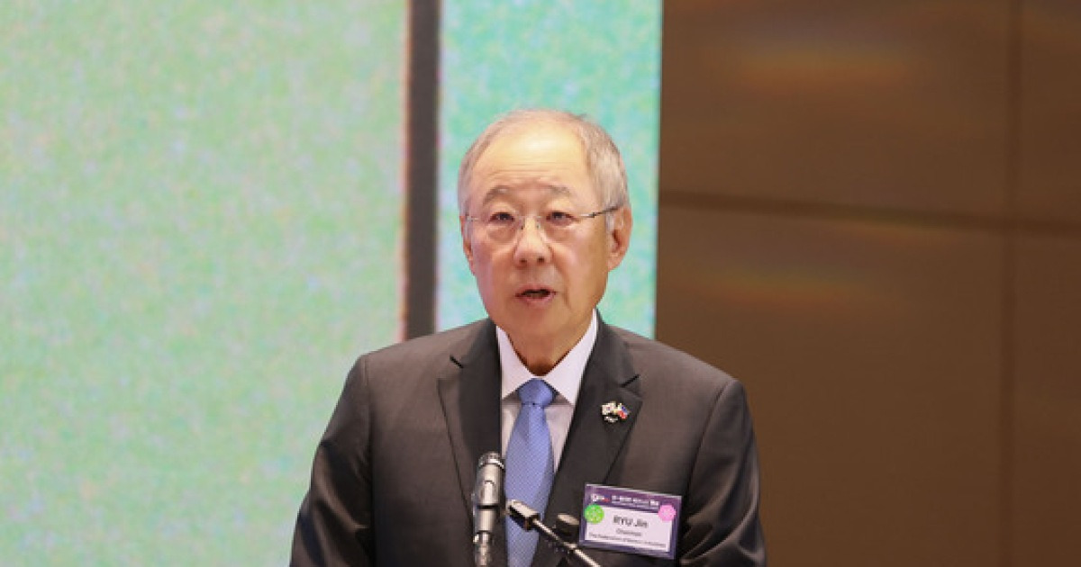 "AI 경쟁, 모델 아닌 전력·데이터가 좌우"…한국형 AX 전략 필요