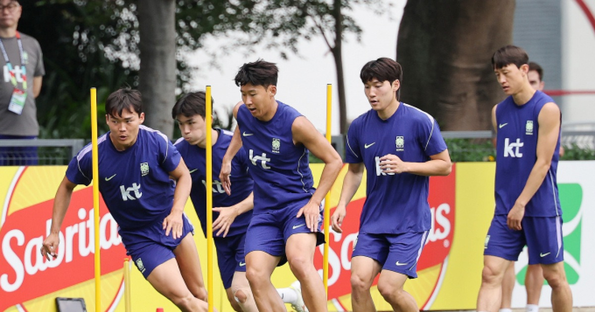'부상' 배준호·김태현 합류…한국 대표팀 완전체 훈련 실시