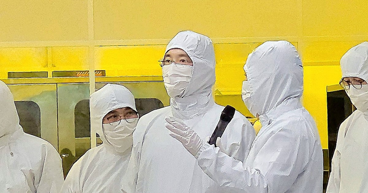 이재용, 천안 HBM 라인 점검…AI 반도체 기술 리더십 '고삐'