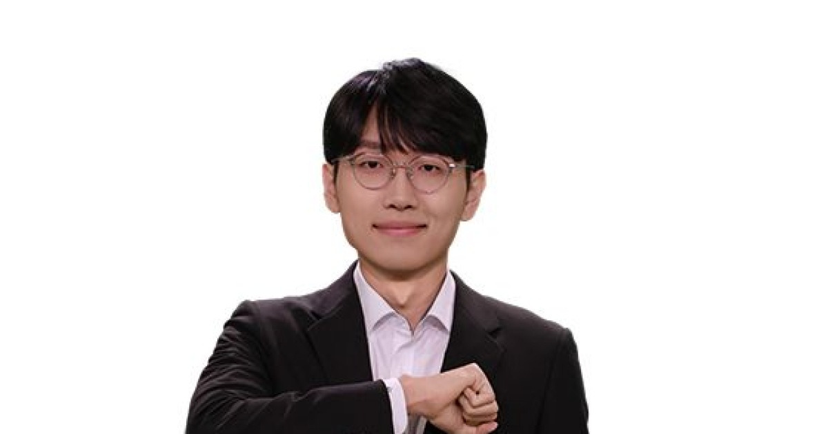 바둑 세계 최강 신진서, AI 카타고와 ‘2점 접바둑’ 3번기 성사