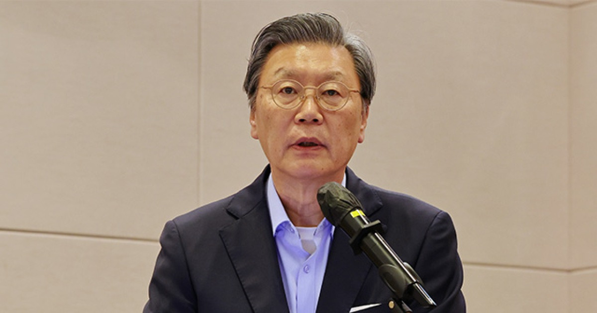 AI시대 노동시장 대전환…“새로운 고용 패러다임 마련해야”