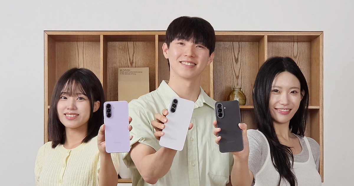 갤럭시 AI, 애플 인텔리전스 앞서‥AI폰 경쟁 가속