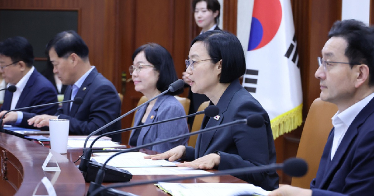 ‘AI 대전환’ 일자리 충격 막는다… 정부, 실시간 ‘고용 감시판’ 도입
