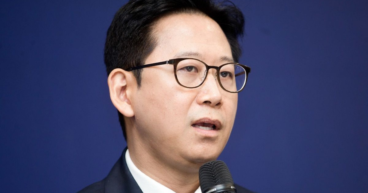 배경훈 “프런티어 AI는 핵무기급… 독자 AI 역량 없으면 미·중에 종속”
