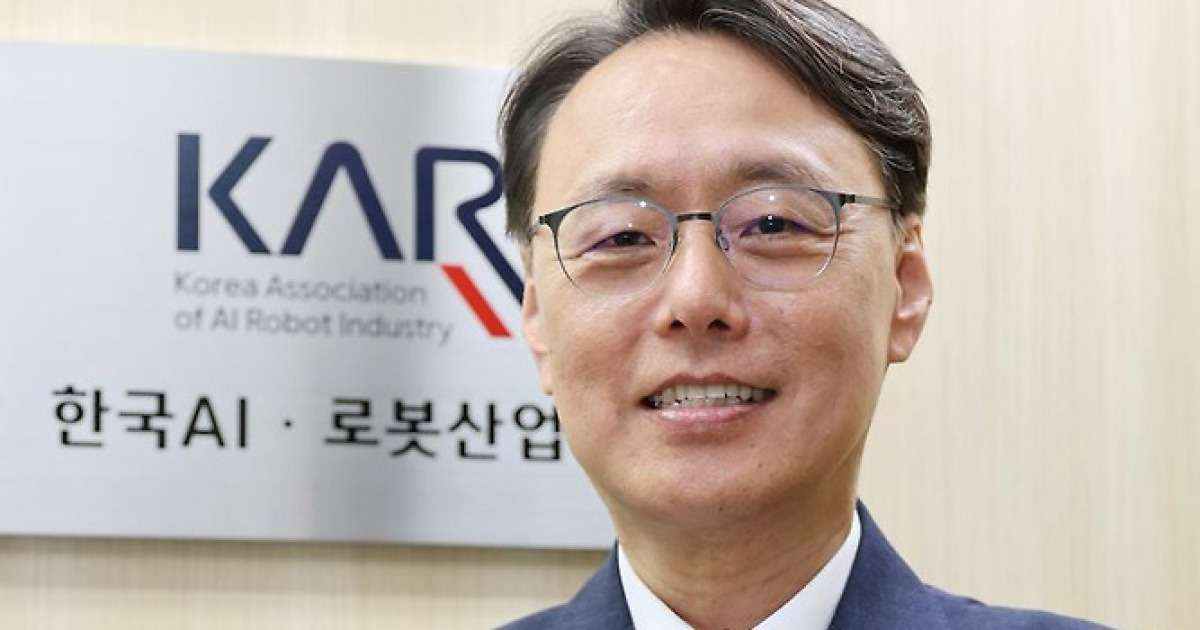 "AI로봇 지역맞춤형 인재 키워야… 기업 규제 완화도 앞장"