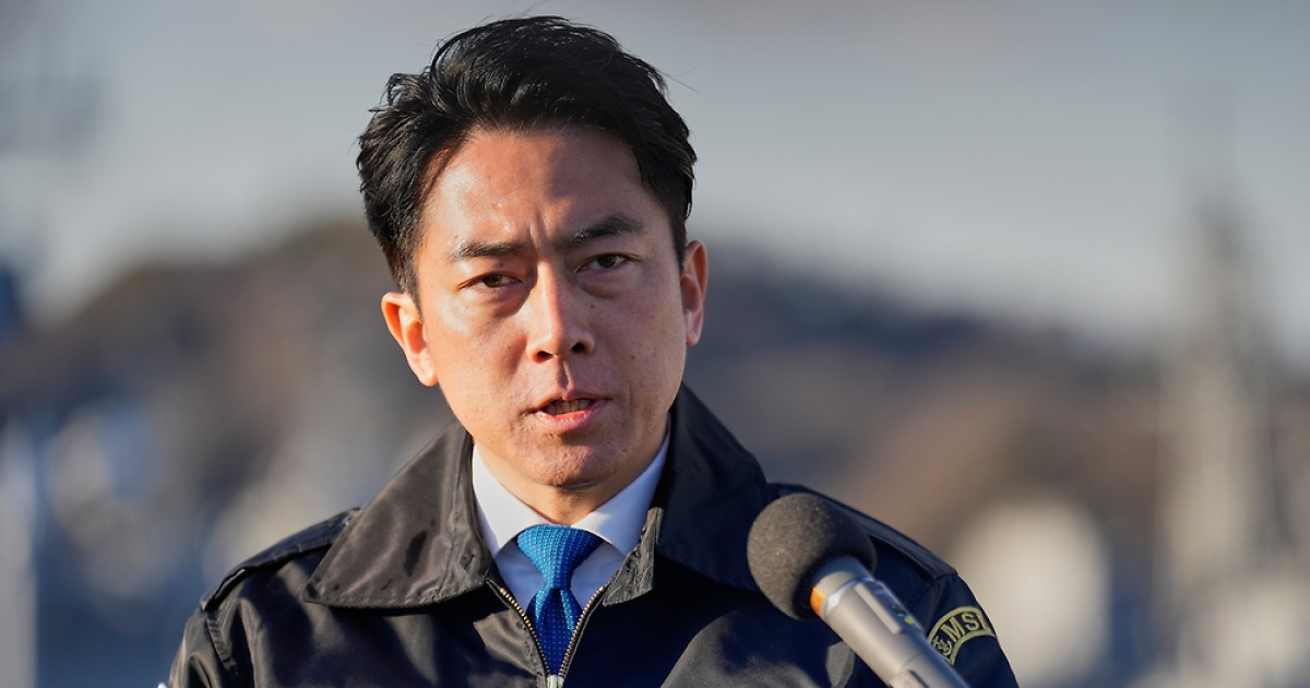 일, 자위대에 일본산 AI 도입 본격화···중국산AI·인력 배제