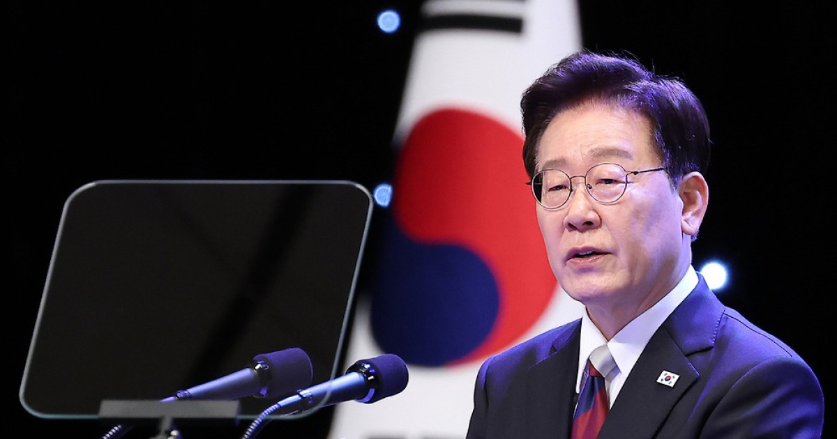 [속보] 국민의힘 “李 대통령 ‘전쟁 종식’ 발언… ‘안보 자해’”