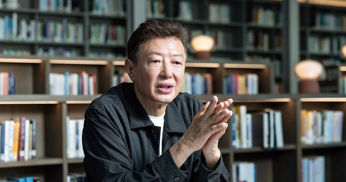 [AI픽] 김난도 "모든 고객 접점 AI로 대체 못해…불만 대응은 사람이"