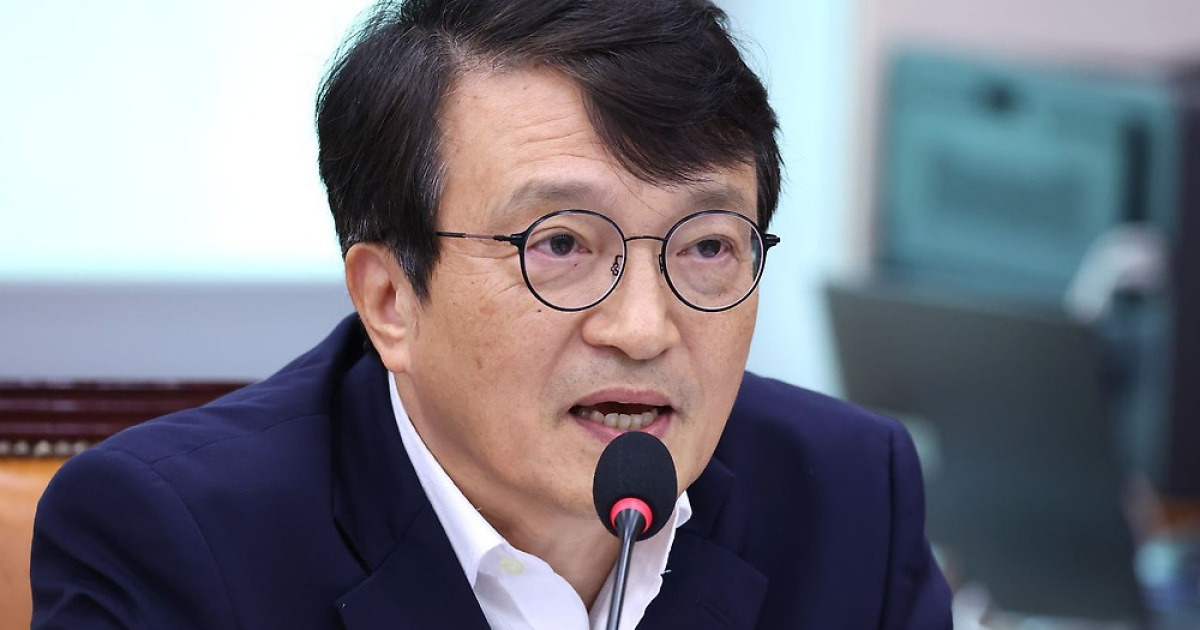 김의겸