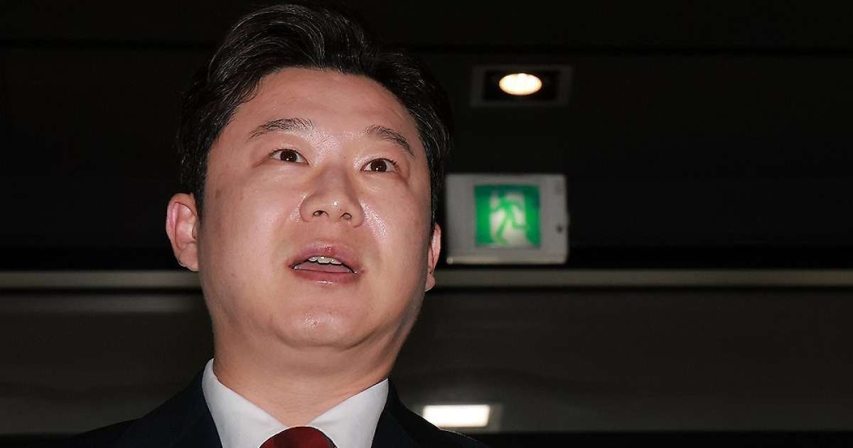 재심