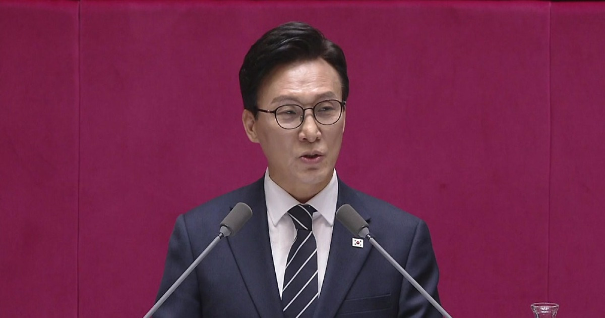 김민석 "개헌 추진...권력구조 개편은 국민 원하는 선까지"