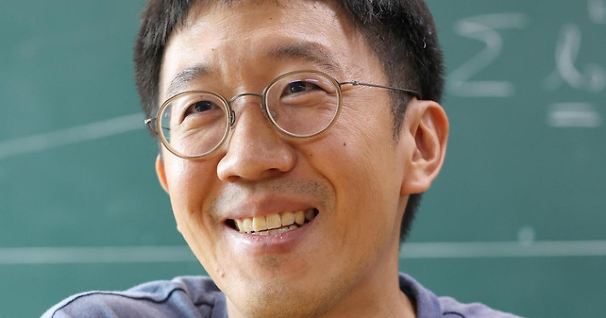 필즈상 25인 “AI가 난제 해결, 수학 연구에 해 끼쳐”