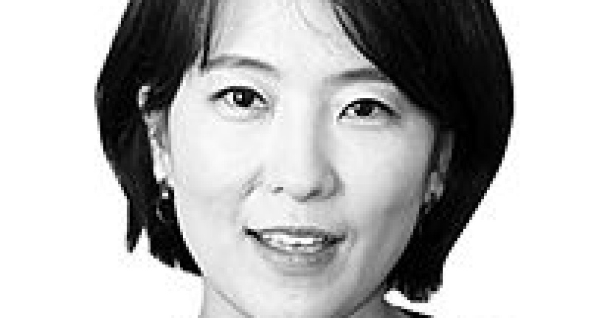 [박수련의 뉴스터치] AI 종말론자들이 말하지 않는 것