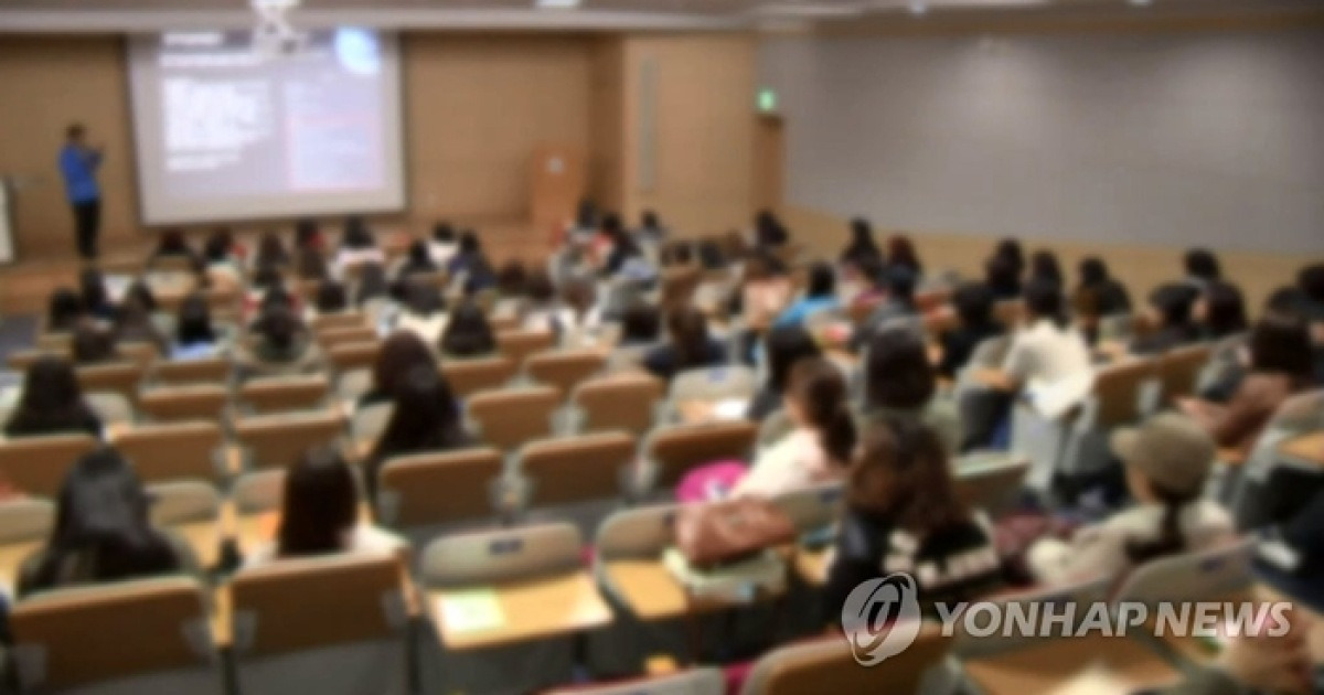 “과제 어차피 AI가 다 해주는데?”…대학생들 ‘스스로 생각’ 포기 늘었다