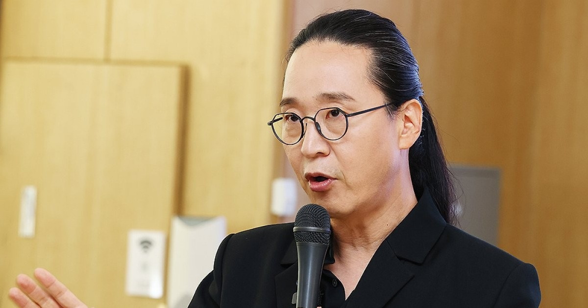 "AI 시대, 인간이 쏟은 '수고'의 가치 더 또렷해질 것"
