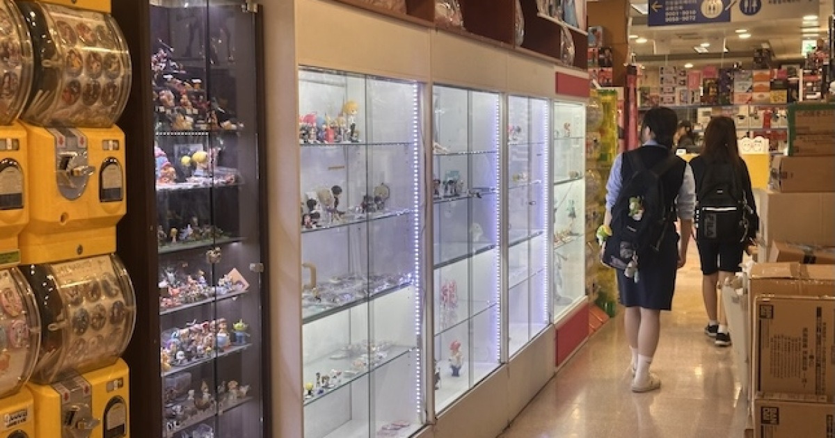 How Anime Collectibles and Gacha Are Reviving Offline Retail for Millennials and Gen Z - News Directory 3