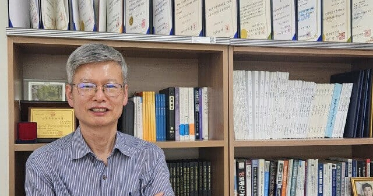 [인터뷰] 오행록 세종대 교수 "AI 사이버전 시대, 사람은 '결정'에 집중해야"
