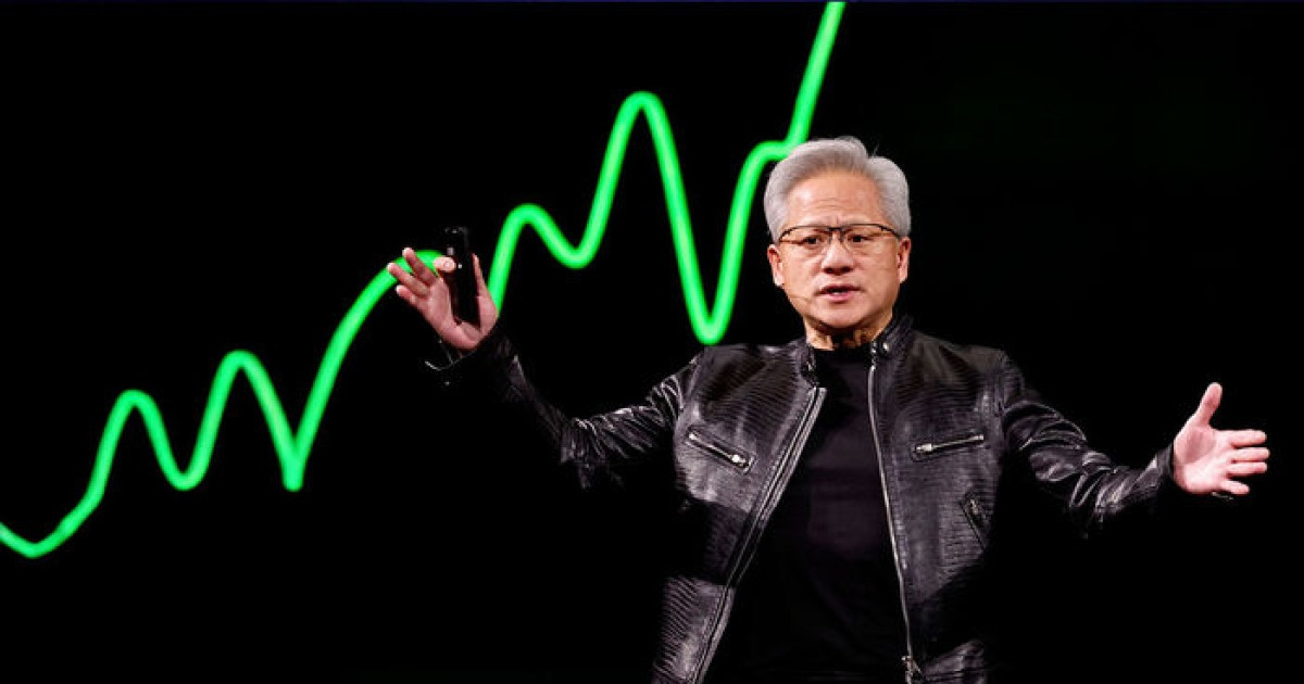 젠슨 황 "AI 모델 증류는 절도 아닌 경쟁"