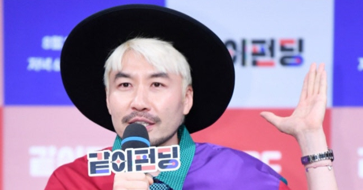 Hong-chul Ro Confirms Breakup on YouTube Channel